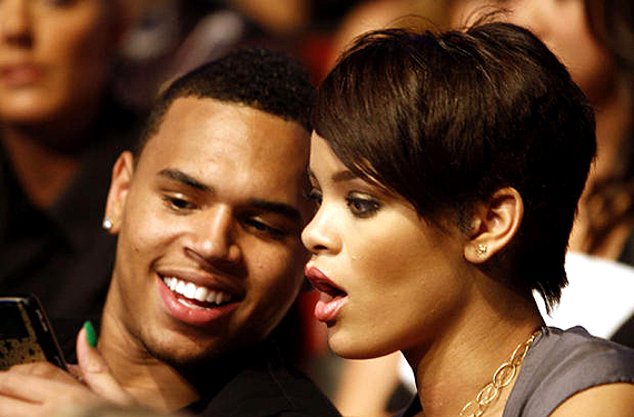Corazon Rihanna y Chris Brown desmienten su relación