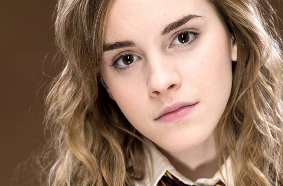 corazon112 Emma Watson rompe con Harry Potter
